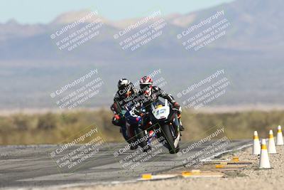 media/Dec-07-2025-CVMA (Sun) [[3e7d2de5dc]]/Race 8-Middleweight Shootout/